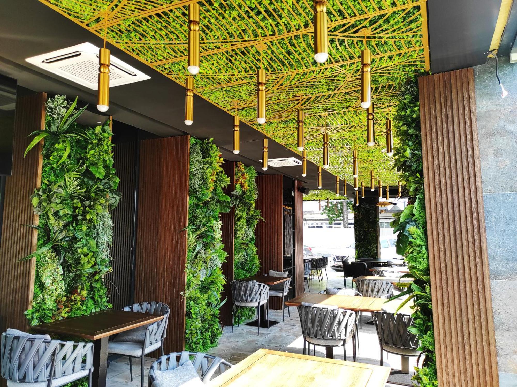 Hotel Kristal Focsani Focşani Exterior foto